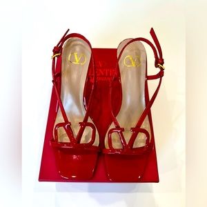 Valentino Sandals 9US 40EU